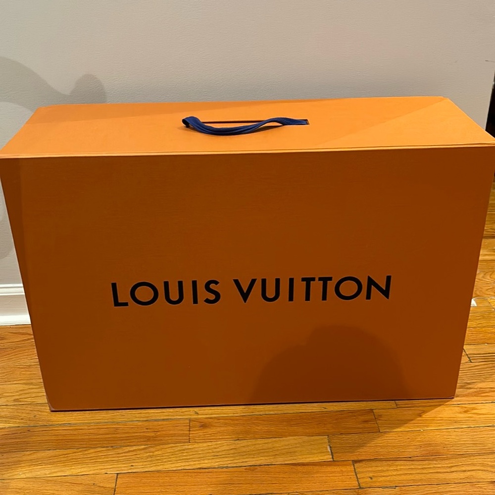 COPY - BRAND NEW Authentic Louis Vuitton XXL Luggage Box